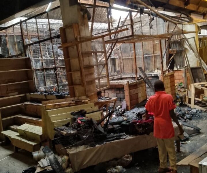 ABUJA MARKET ABLAZE: Firefighters' Late Arrival Exacerbates Destruction, Traders Cry Out (Photos)