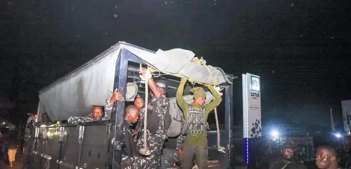 Security Personnel Prevent Theft of Election Materials Ahead of Local Govt Elections in Rivers State